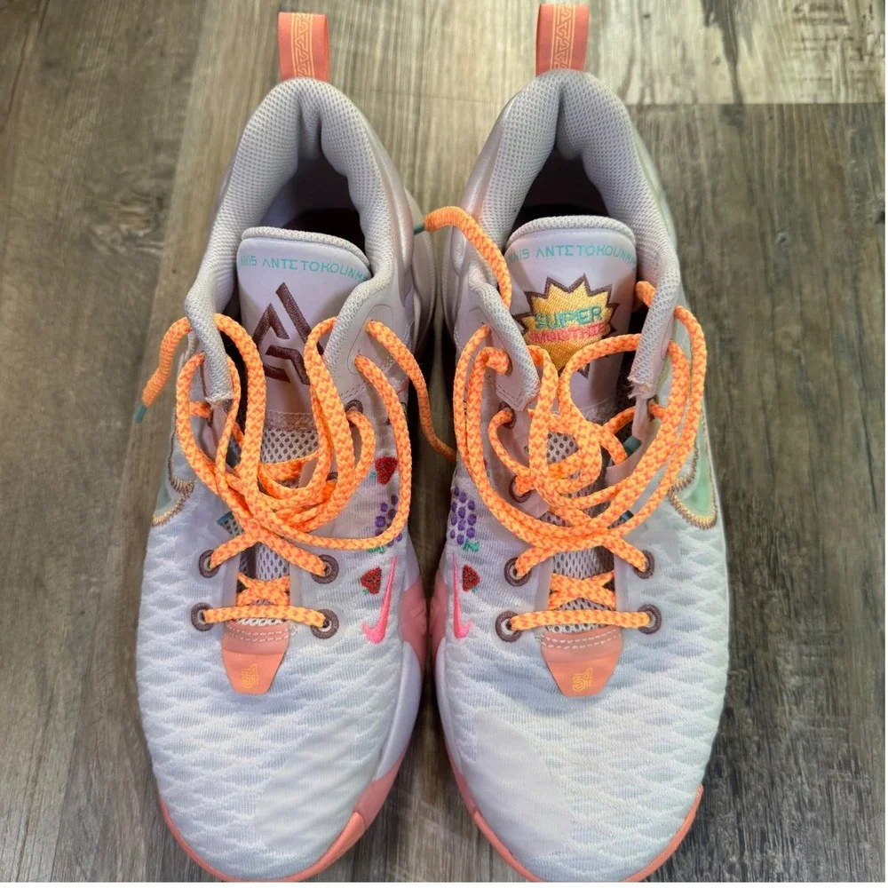NEW Nike Giannis Immortality GS Shoes Men 6.5 Women 8 Pink Super Smoothie